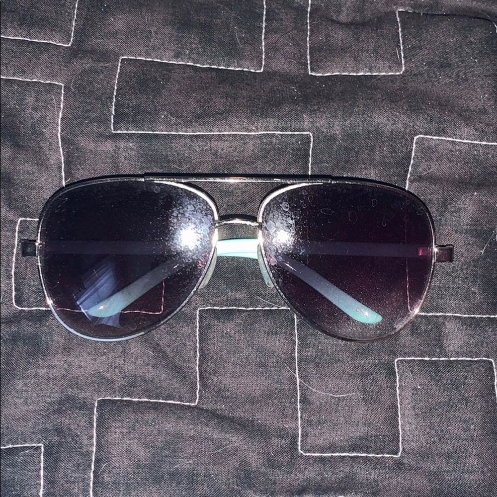Women’s Aviator Sunglasses!